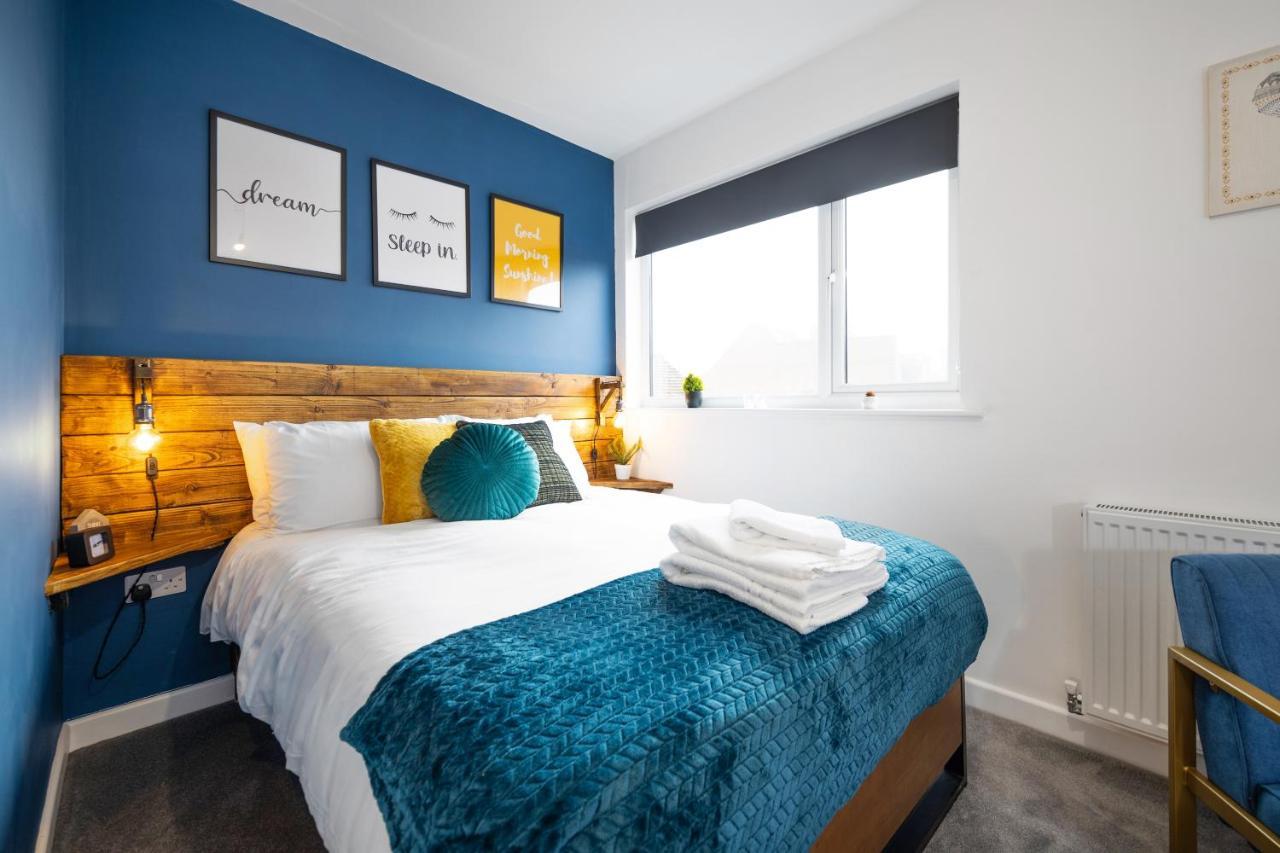 קובנטרי 7 Bedroom House Ensuite Rooms, Fully Equipped Kitchen, Free Wifi, Tvs In All Rooms City Centre Close To A46 Inspire Homes מראה חיצוני תמונה