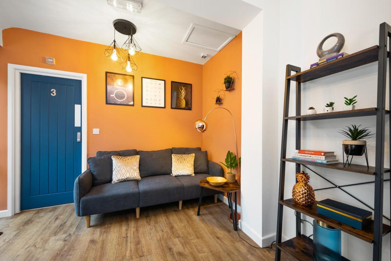 קובנטרי 7 Bedroom House Ensuite Rooms, Fully Equipped Kitchen, Free Wifi, Tvs In All Rooms City Centre Close To A46 Inspire Homes מראה חיצוני תמונה