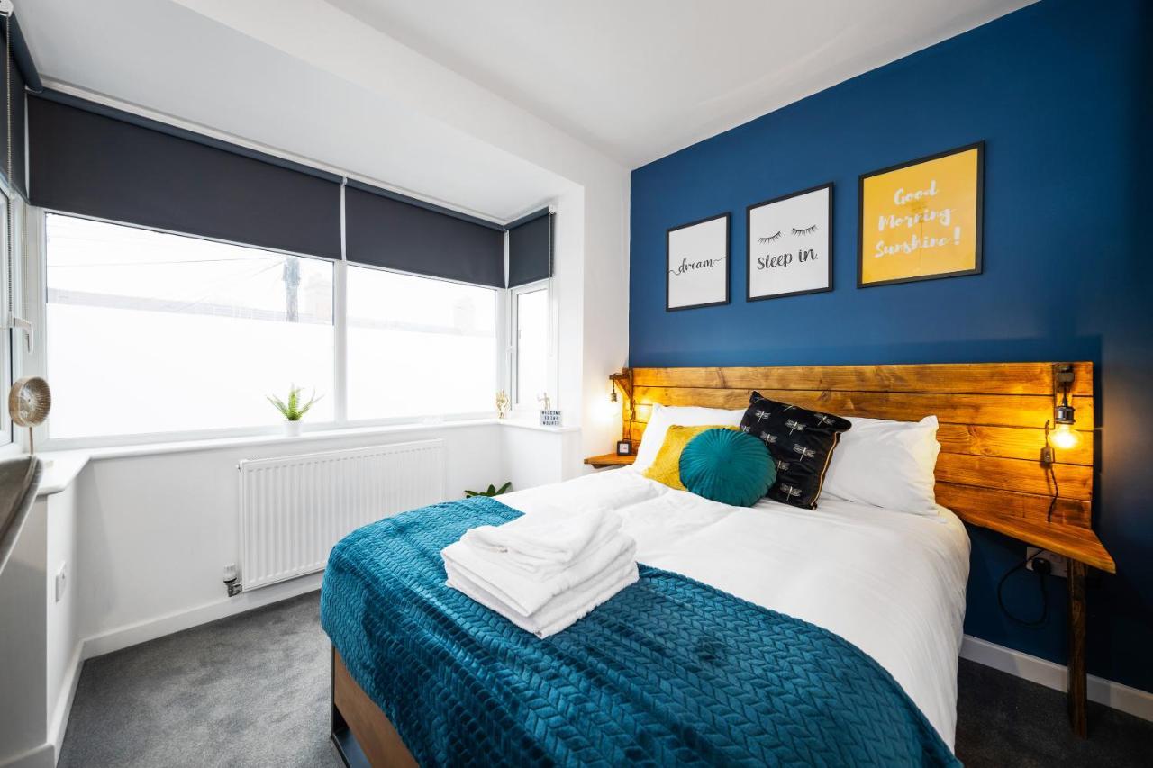 קובנטרי 7 Bedroom House Ensuite Rooms, Fully Equipped Kitchen, Free Wifi, Tvs In All Rooms City Centre Close To A46 Inspire Homes מראה חיצוני תמונה
