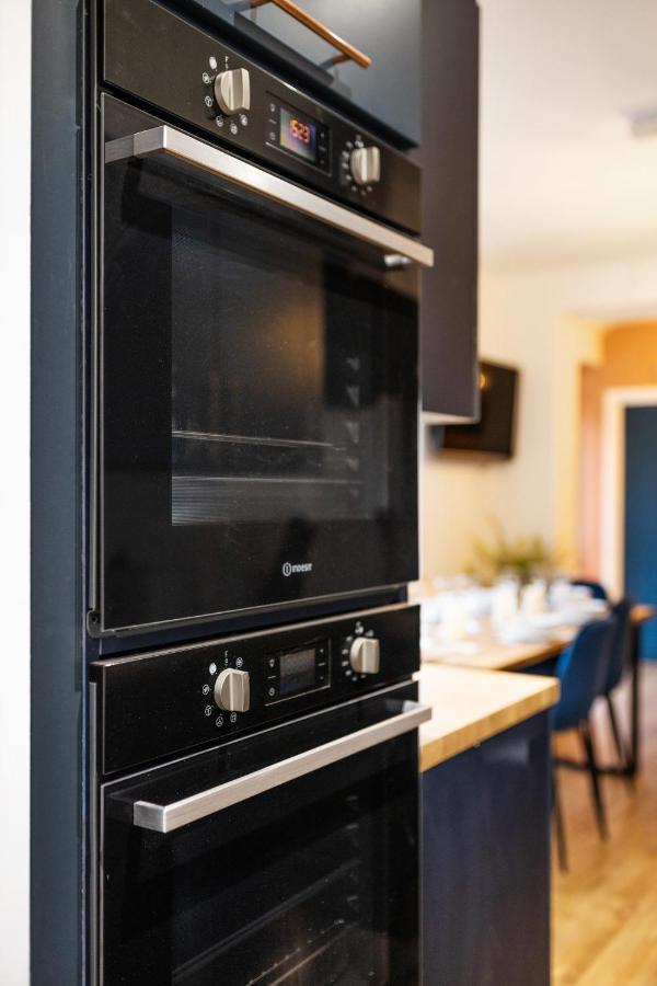 קובנטרי 7 Bedroom House Ensuite Rooms, Fully Equipped Kitchen, Free Wifi, Tvs In All Rooms City Centre Close To A46 Inspire Homes מראה חיצוני תמונה