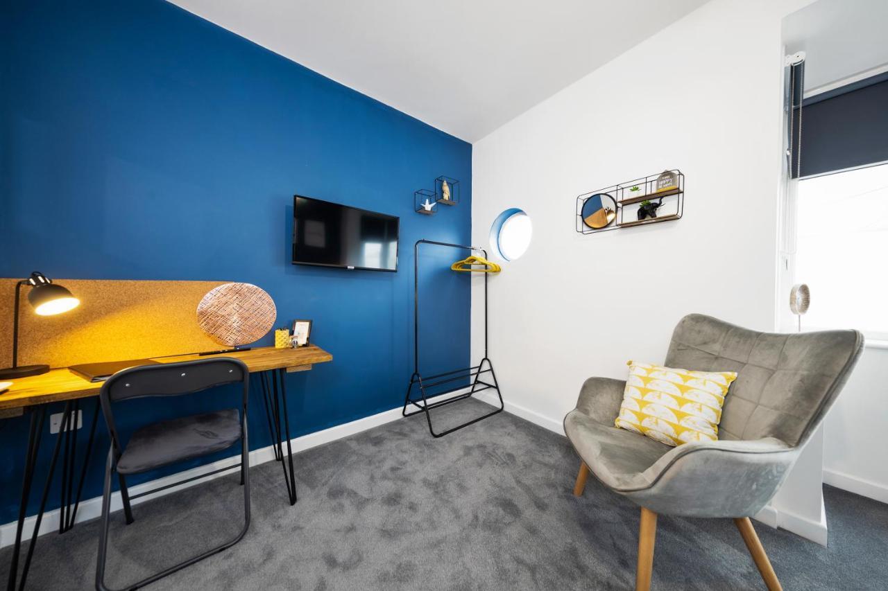 קובנטרי 7 Bedroom House Ensuite Rooms, Fully Equipped Kitchen, Free Wifi, Tvs In All Rooms City Centre Close To A46 Inspire Homes מראה חיצוני תמונה