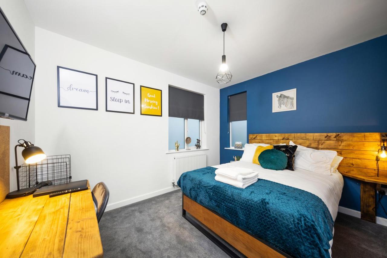 קובנטרי 7 Bedroom House Ensuite Rooms, Fully Equipped Kitchen, Free Wifi, Tvs In All Rooms City Centre Close To A46 Inspire Homes מראה חיצוני תמונה