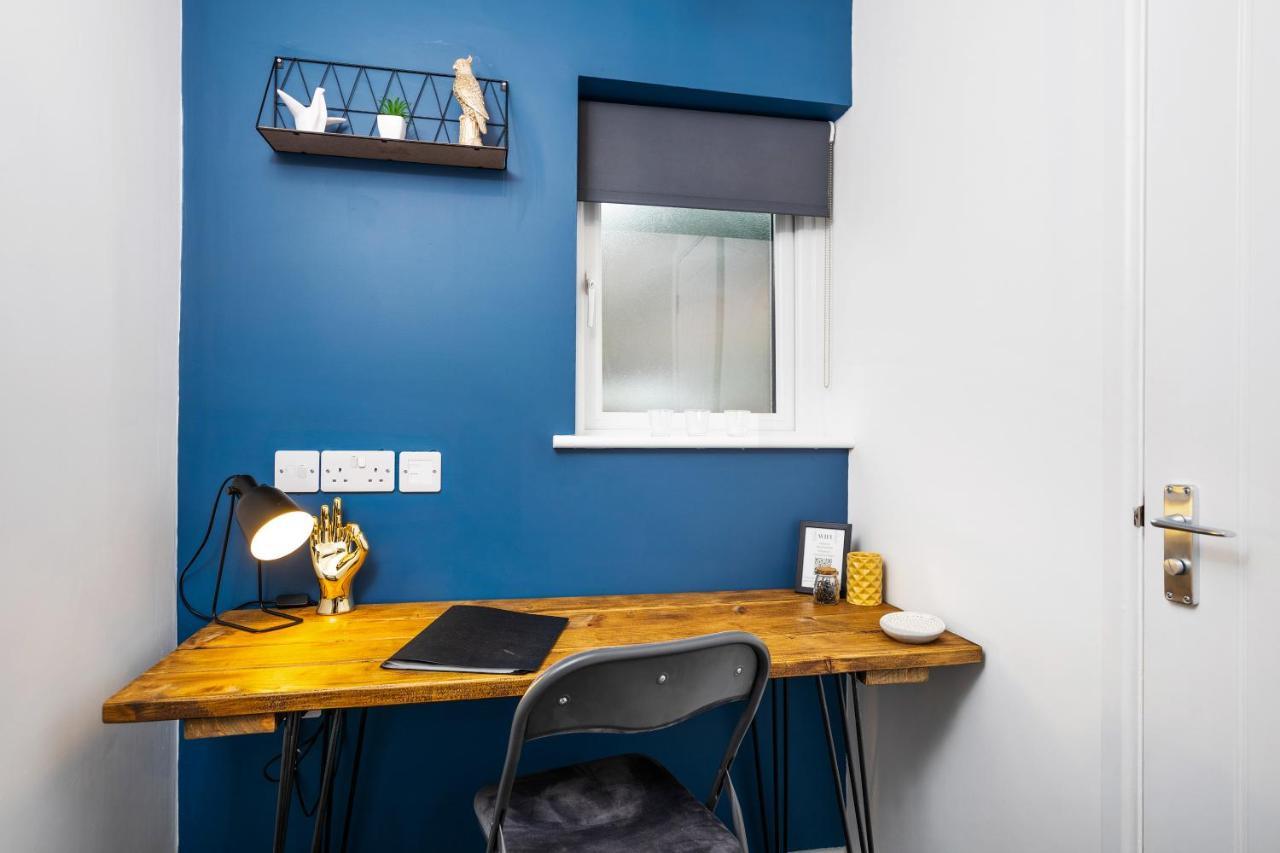 קובנטרי 7 Bedroom House Ensuite Rooms, Fully Equipped Kitchen, Free Wifi, Tvs In All Rooms City Centre Close To A46 Inspire Homes מראה חיצוני תמונה