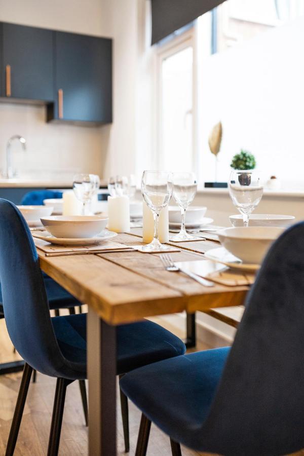 קובנטרי 7 Bedroom House Ensuite Rooms, Fully Equipped Kitchen, Free Wifi, Tvs In All Rooms City Centre Close To A46 Inspire Homes מראה חיצוני תמונה